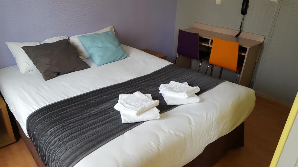Le Montclair Montmartre By River Hostel Parijs